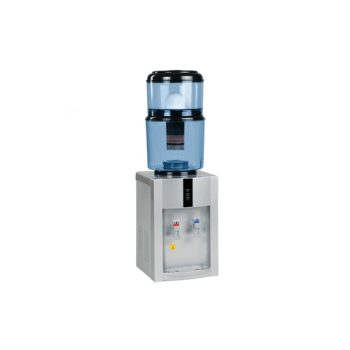 Desktop water dispenser with filter system